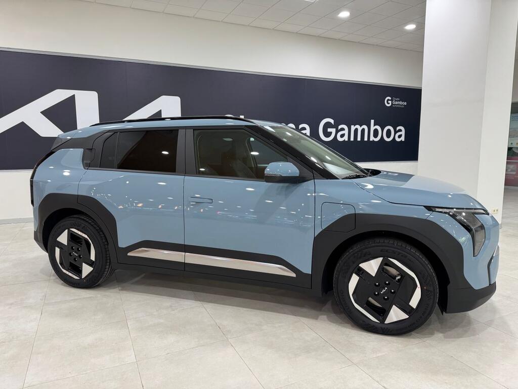 Kia EV3 Earth Long Range