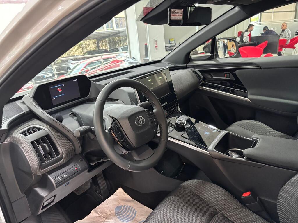 b7f8ebeb-45f0-4aa9-b8a3-4e20844454da