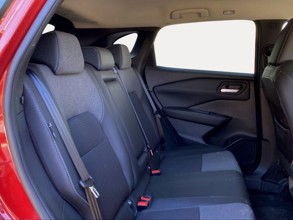 29fbbb28-aa86-4313-9b4b-4c9809c768a2