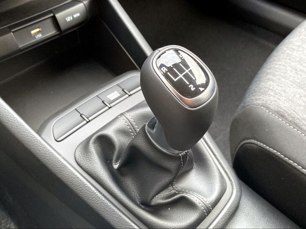 9b902ce6-3e3c-4e31-8abe-06a8c3ffbac1