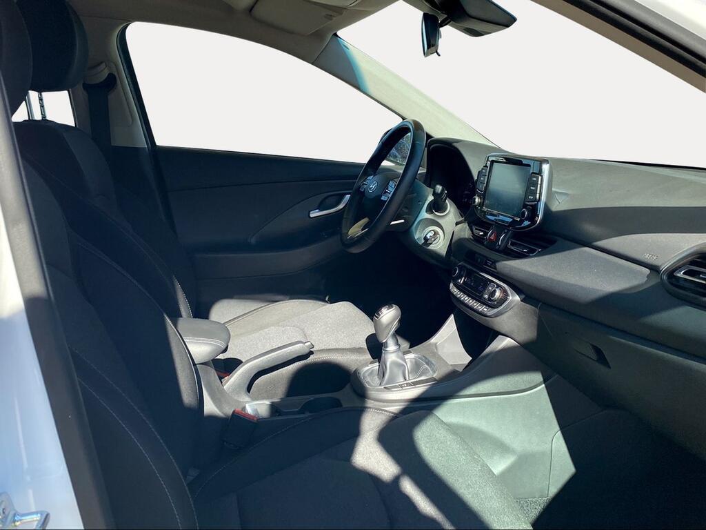 2e56db35-77b5-401b-a7db-9427c2eade8f