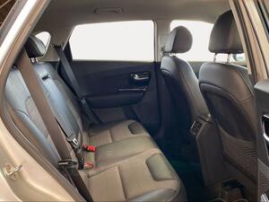 6c10fc5d-5dca-4132-8b77-39d469a9a57d