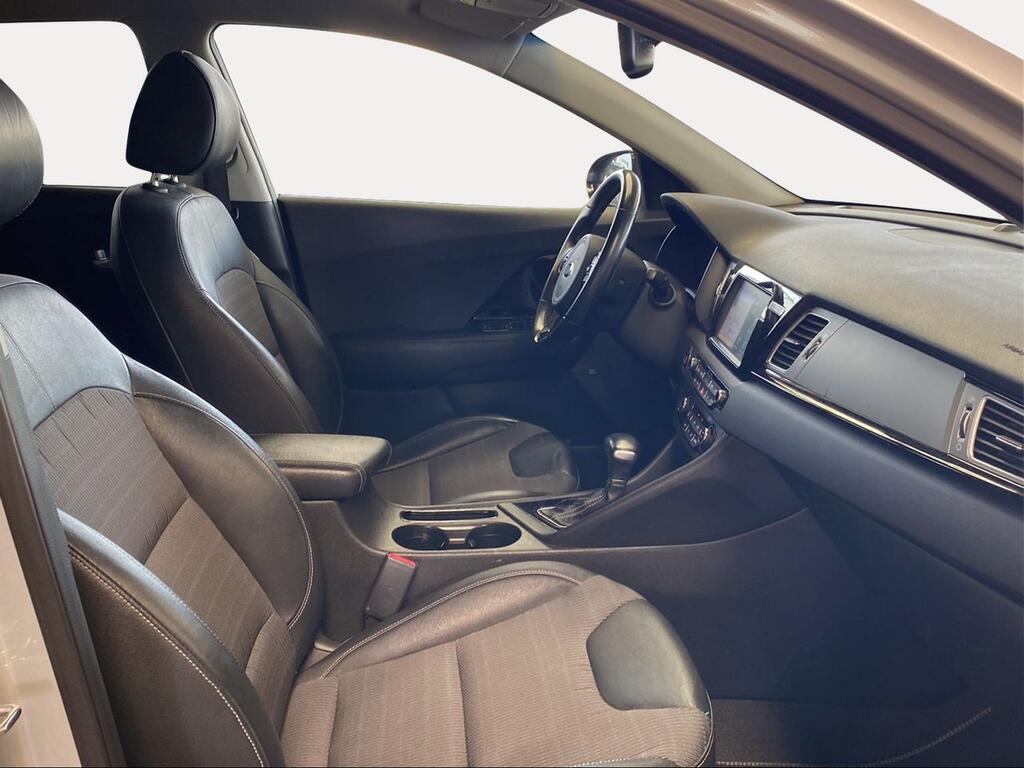 a5806aec-c283-4a40-a08a-e17cfbe54097