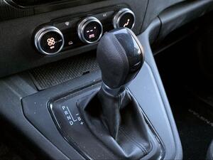 90302432-acbf-4261-a934-3999b13018fb