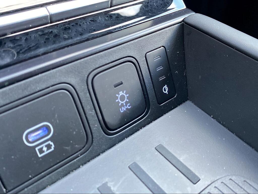 6c54ce9e-a5ef-49c5-8a61-1466b0c3e3dc