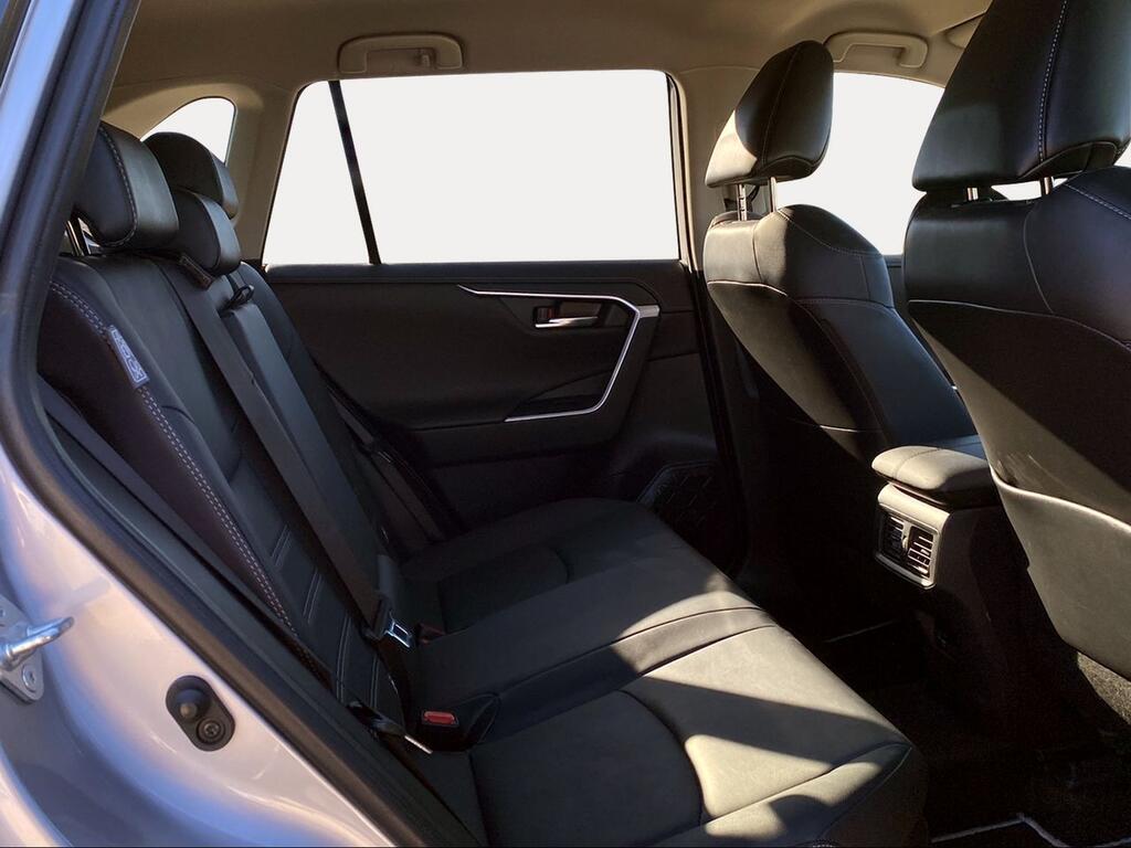 8b8cf817-fd6a-47cb-8771-146a55e938e7