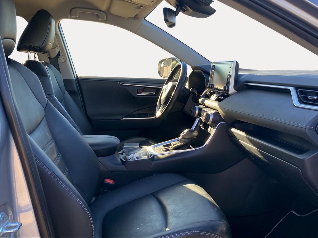 ce5a1922-da7f-4899-8ed7-d554fa68e79d