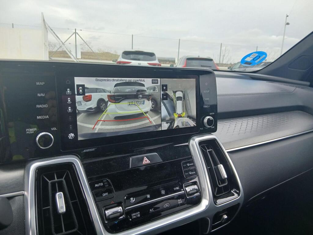 b5cc18bb-8605-4548-af30-ad564780961b