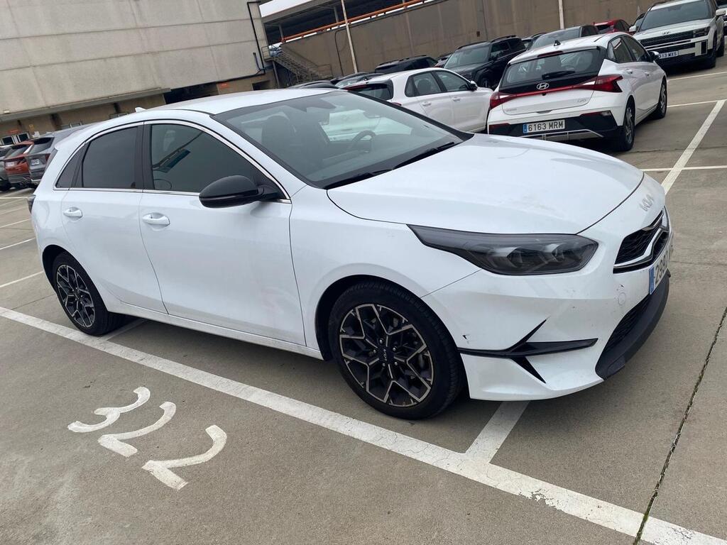 51e4a5e1-d7ff-4c1a-bc0a-fe3695113f4e