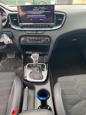 c4ad9a63-68c9-4e3a-881b-0c29a158cc05