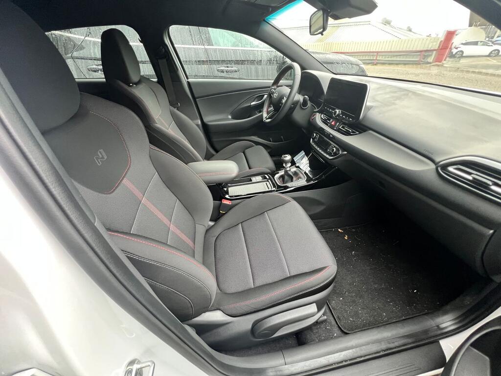 997e7aef-3aa4-4f66-8b93-70e73725187d