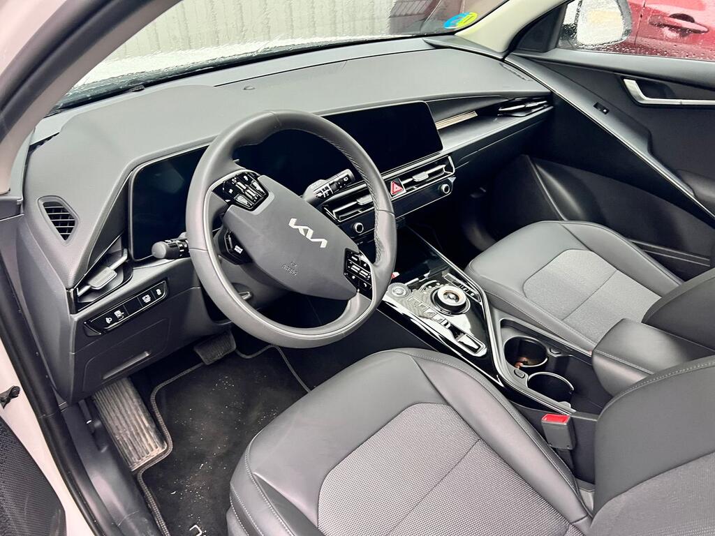 d75a5a06-26fe-40d6-a568-b373ffc20011