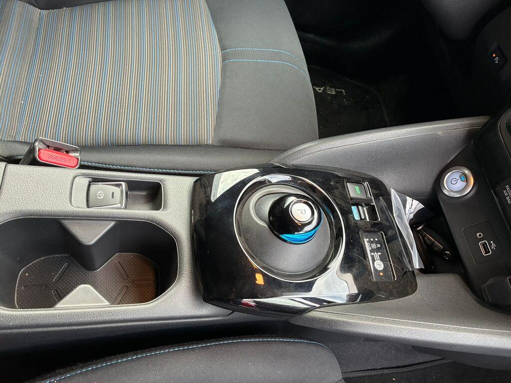 5b650b92-1b4b-49f1-9fcb-b7f050e40dfb