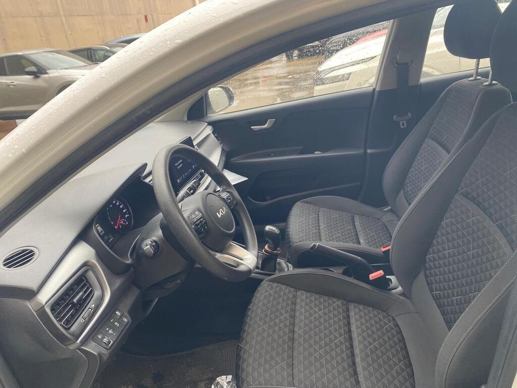 afbf69c6-95b6-40ac-8068-5de0b4178fc1