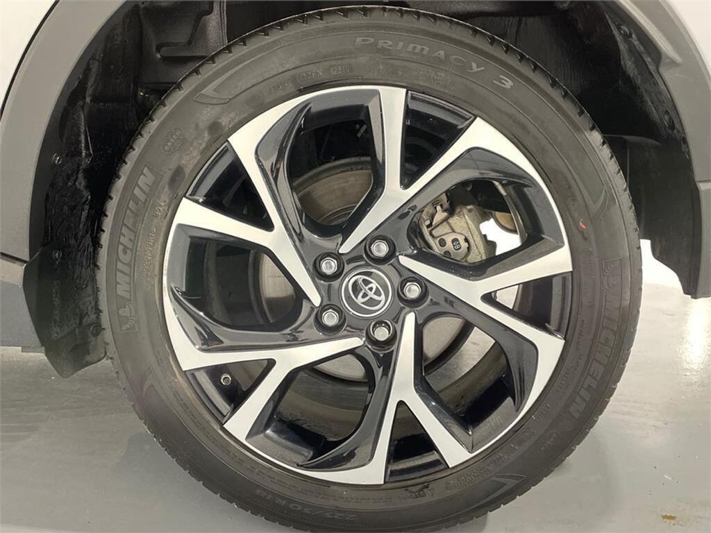 ee5fdaba-46a3-42fb-9df5-75d13a876828