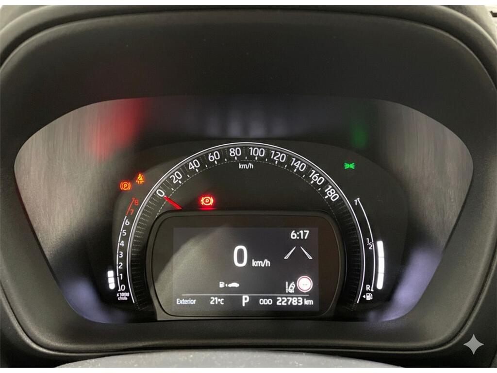 ec27ae4a-35b1-4749-826f-b46397b4e906