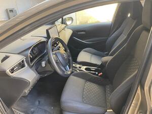 b9c5f856-e4bf-40ca-9259-e5a67de73bfd