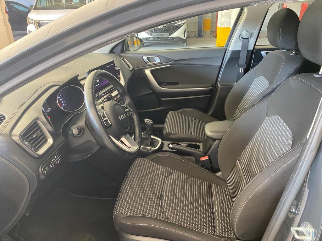 f6b906cd-85ff-4131-97b1-270719cfe8a4