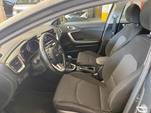 f6b906cd-85ff-4131-97b1-270719cfe8a4