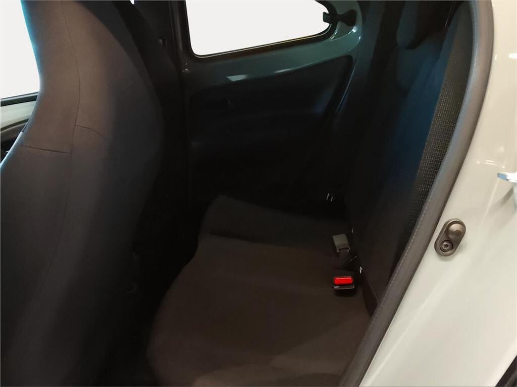 b9b3f848-b81d-4602-8b87-2afcbcc13969