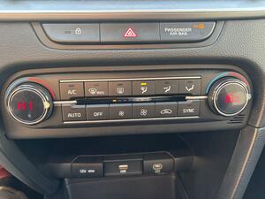 ef788f34-11b9-4e91-a56f-af1a0658d1d0