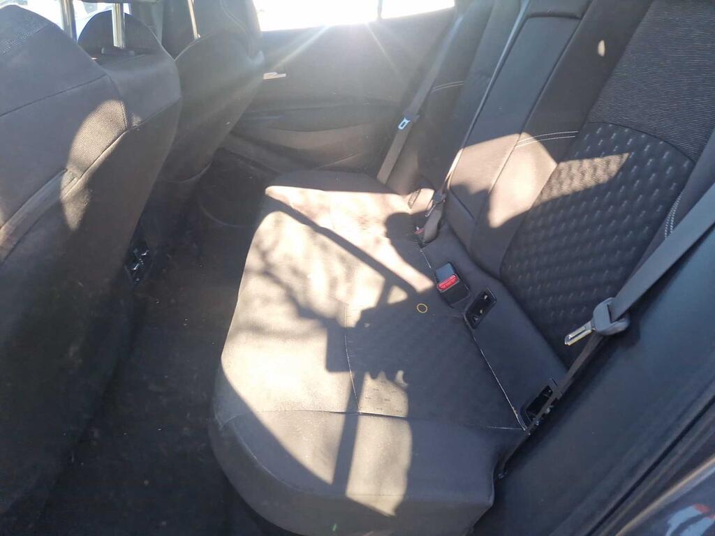 81290103-8b00-4030-bd8b-c1d56f2d35c3