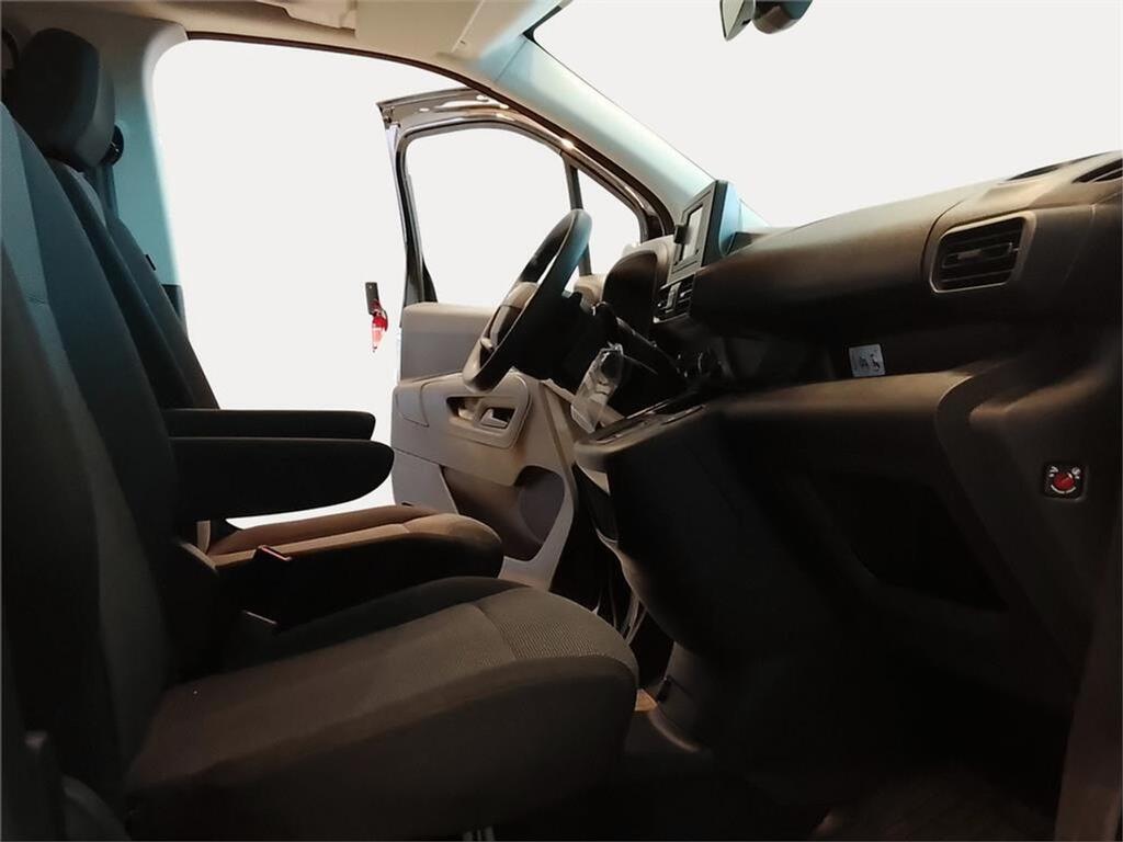 003330d5-97a1-4fad-b35f-c838ee4e3b38