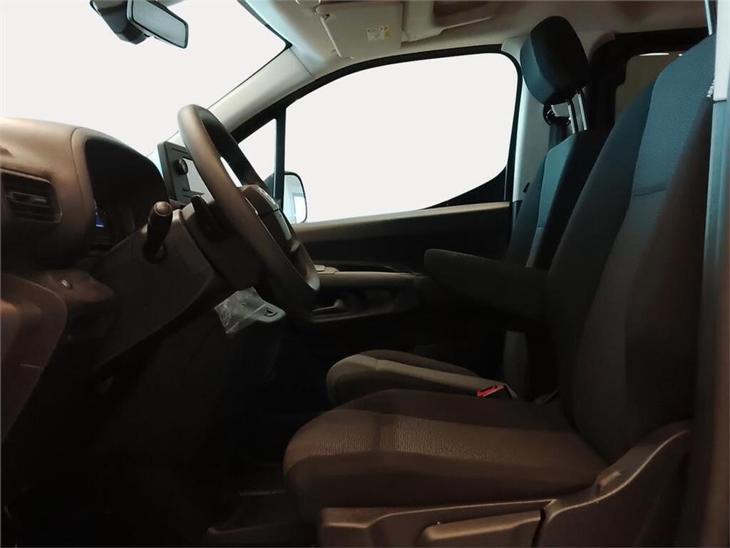 b3902431-94c3-4cfd-b932-9fb779dc1e52