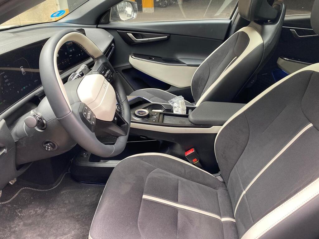 cc23a992-ba01-428a-bb00-9820003dd22e