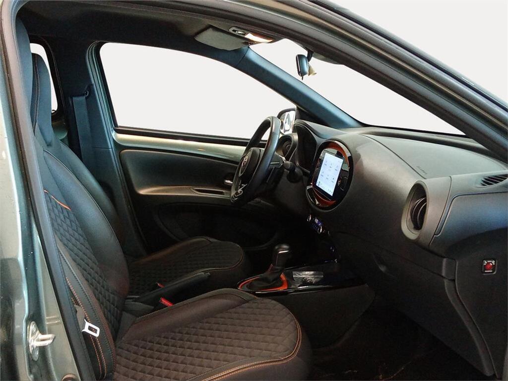 9a0083c1-ed98-4733-8751-b07da72307c3