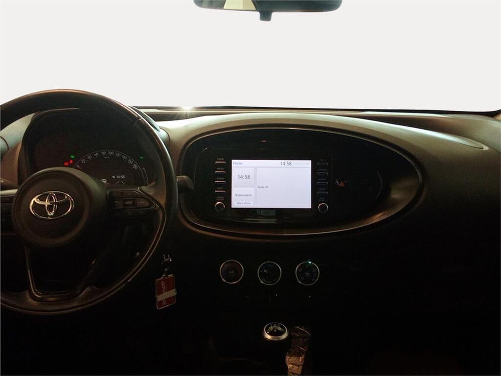 9615bbff-08a1-41d9-aaf1-0c626091533f