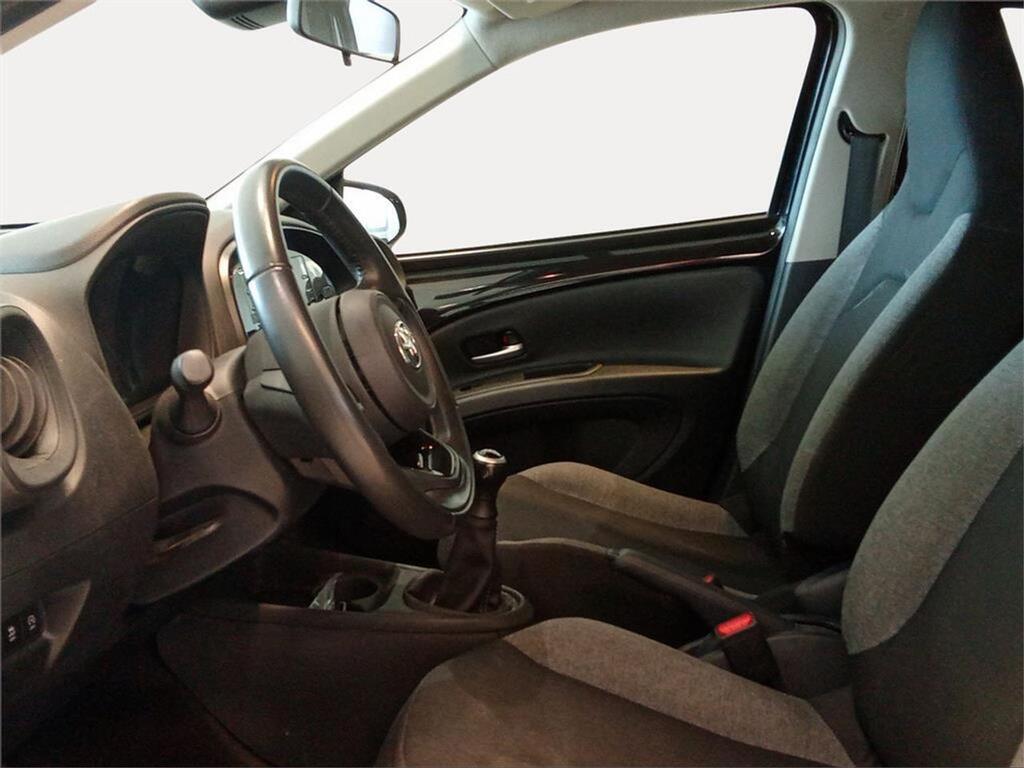 d0b5cfe7-cce1-4f48-aecd-0d559914babd