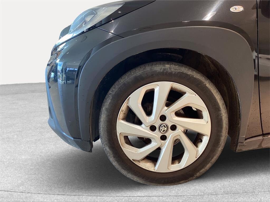 8fe13fbe-5d62-420c-a165-96b60b8b18dd