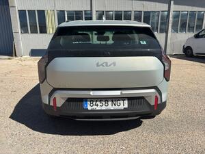 fbbcc079-fb51-4854-a667-97afbbe5075c