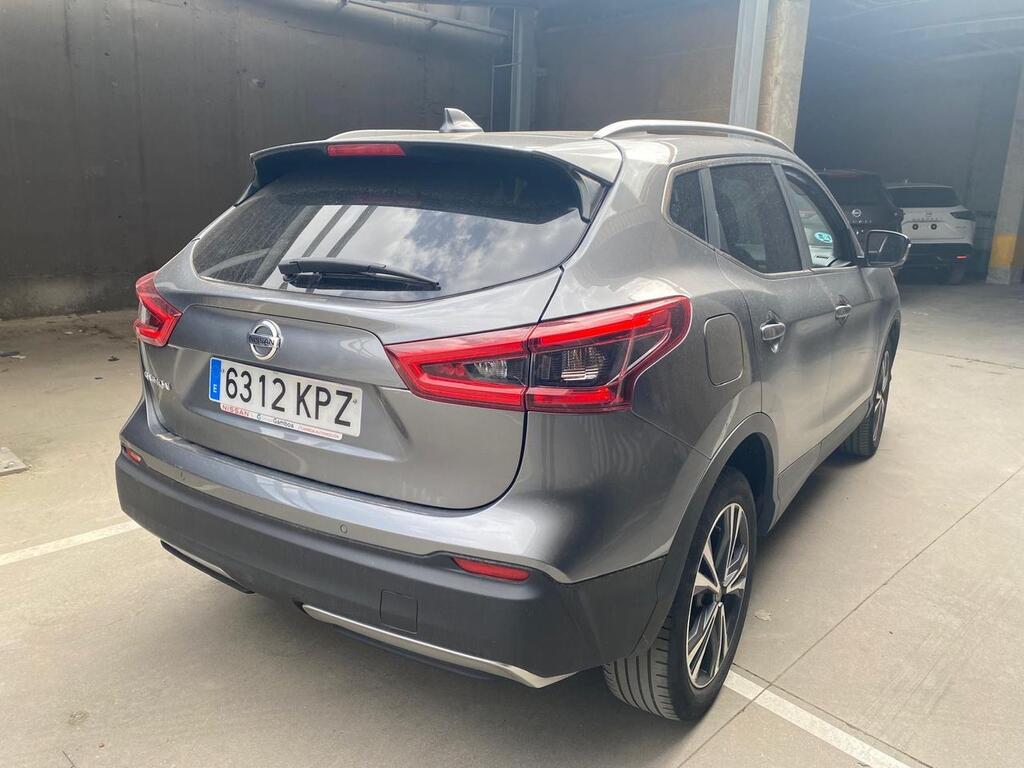 d3dfb5a2-b16f-445e-b40b-1e152fb56782