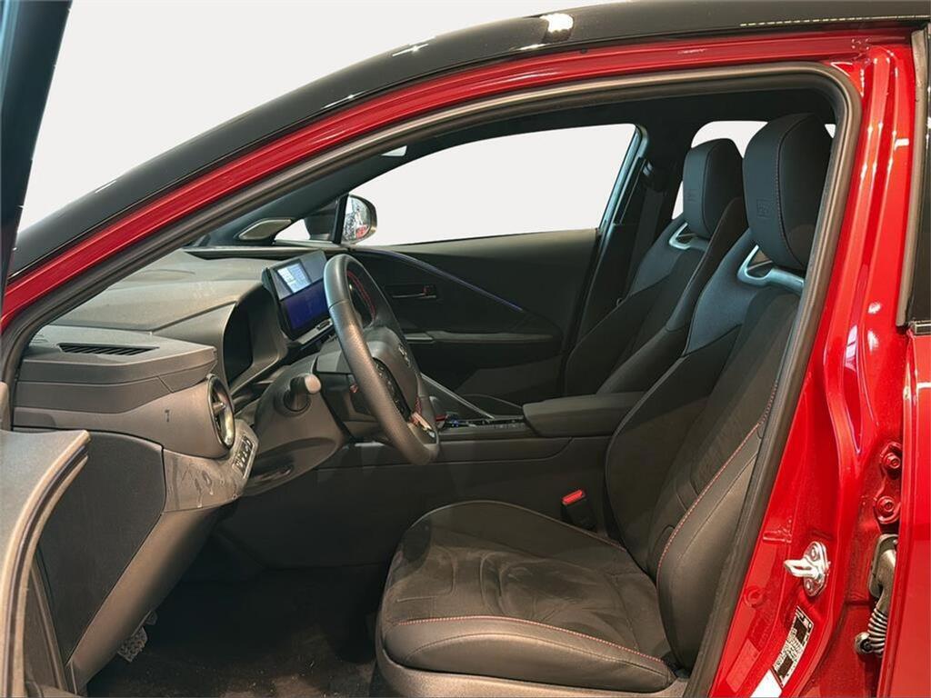 653ab1f9-20c7-46c4-b0da-a1817af3a6f2