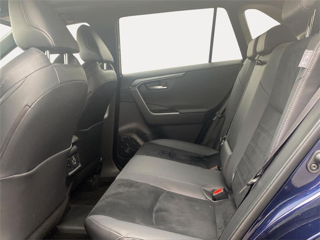 a753f563-a21a-42f5-a0f5-a12fe68e05c7