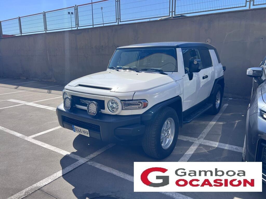 Toyota Land Cruiser 4.0 V6 LIMITED AUTO