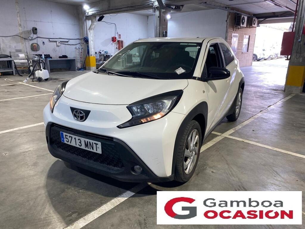 Toyota Aygo X Cross 1.0 VVT-I 72CV Play