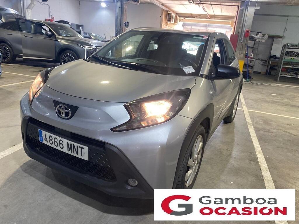 Toyota Aygo X Cross 1.0 VVT-I 72CV Play