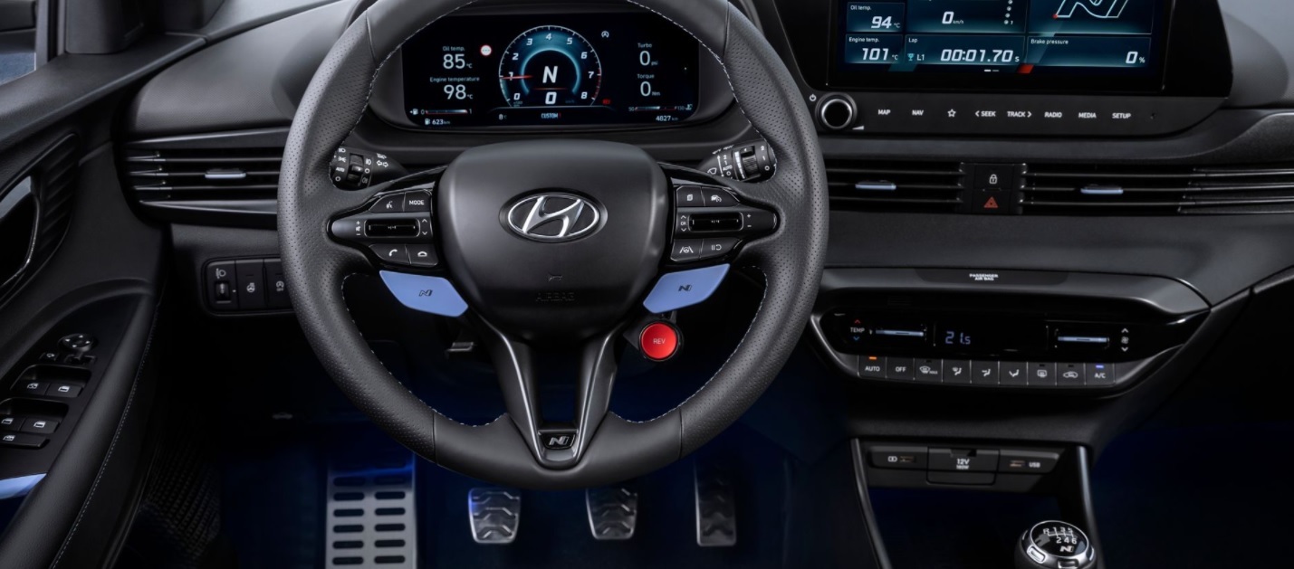 /img/gama/hyundai/i20/hyundai_i20_interior.jpg?vn=2305b37c-d7e2-4191-92ff-316940d2b425